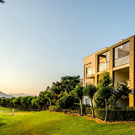 El Plantio Golf Otel 4*