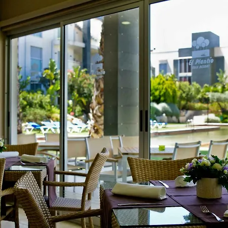 Otel El Plantio Golf 4*